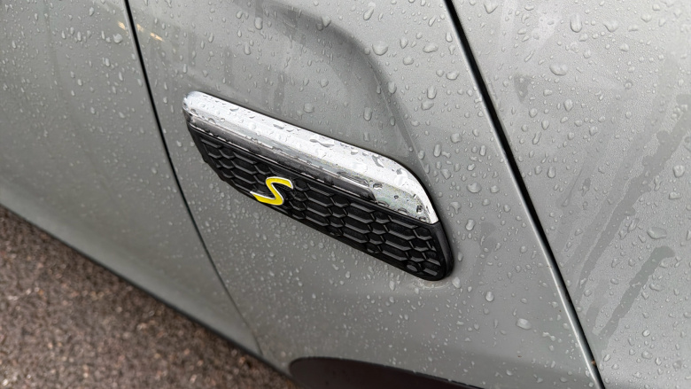 MINI Hatchback 1.5 Cooper Exclusive II 5dr Auto Petrol Hatchback